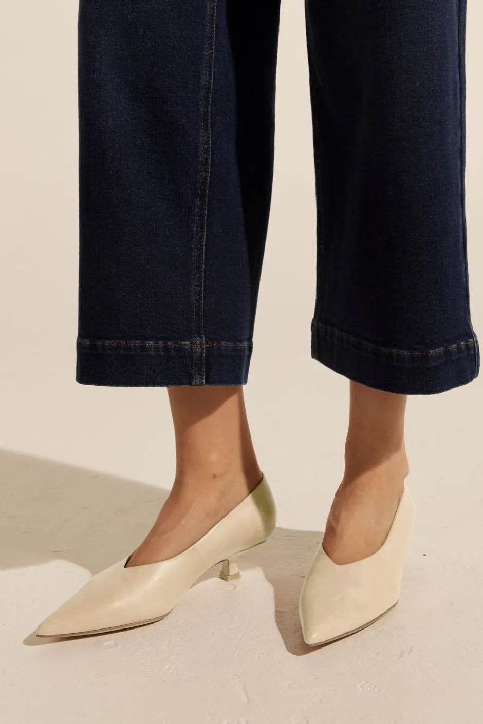 zoe kratzmann Heels|Candid Heel-Chalk