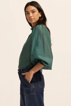 zoe kratzmann Tops|Context Top-Green