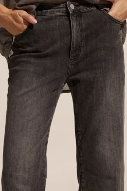zoe kratzmann Bottoms|Journey Jean-Washed Black