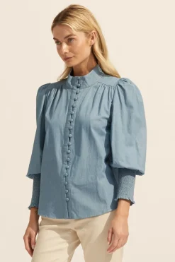 zoe kratzmann Tops|Pier Top-Chambray
