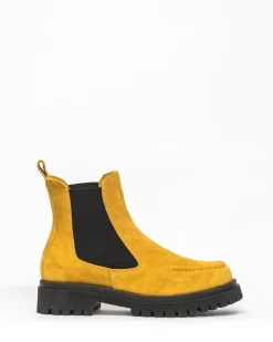 zoe kratzmann Boots|Vixen Boot-Mustard Suede
